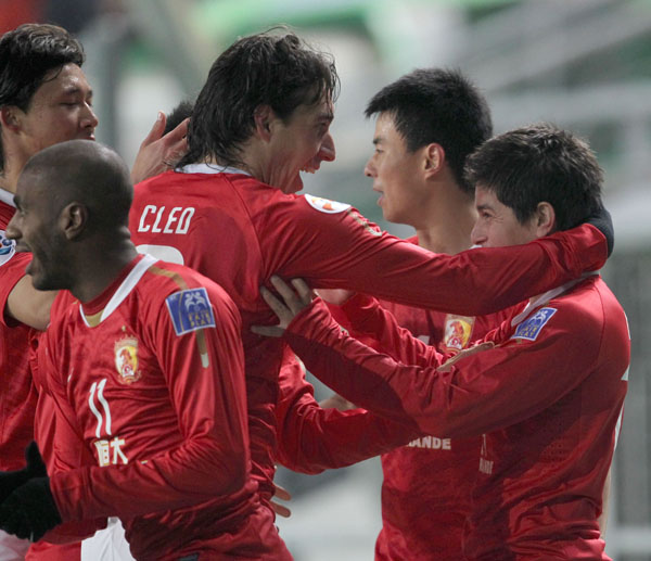亞冠首秀5-1大勝全北現(xiàn)代  廣州恒大創(chuàng)中韓交鋒最大勝利