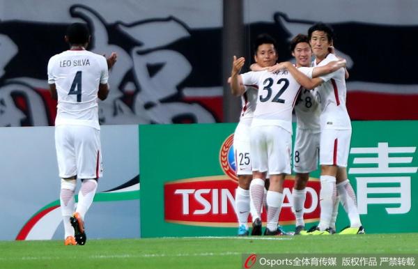 上港客場挑戰(zhàn)鹿島鹿角戰(zhàn)報_亞冠聯(lián)賽上海上港_上港胡爾克亞冠比賽分析