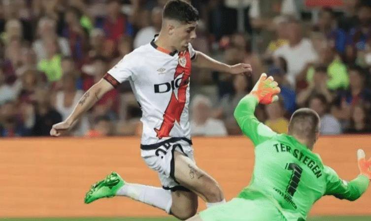 皇馬核心陣容體能充沛客戰分析_9192賽季西甲聯賽皇家馬德里客場格拉納達_皇馬客場對陣巴列卡諾