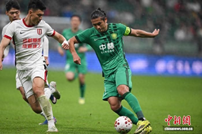 中超第五輪：上海“德比”申花勝出 蓉城客場逆轉國安